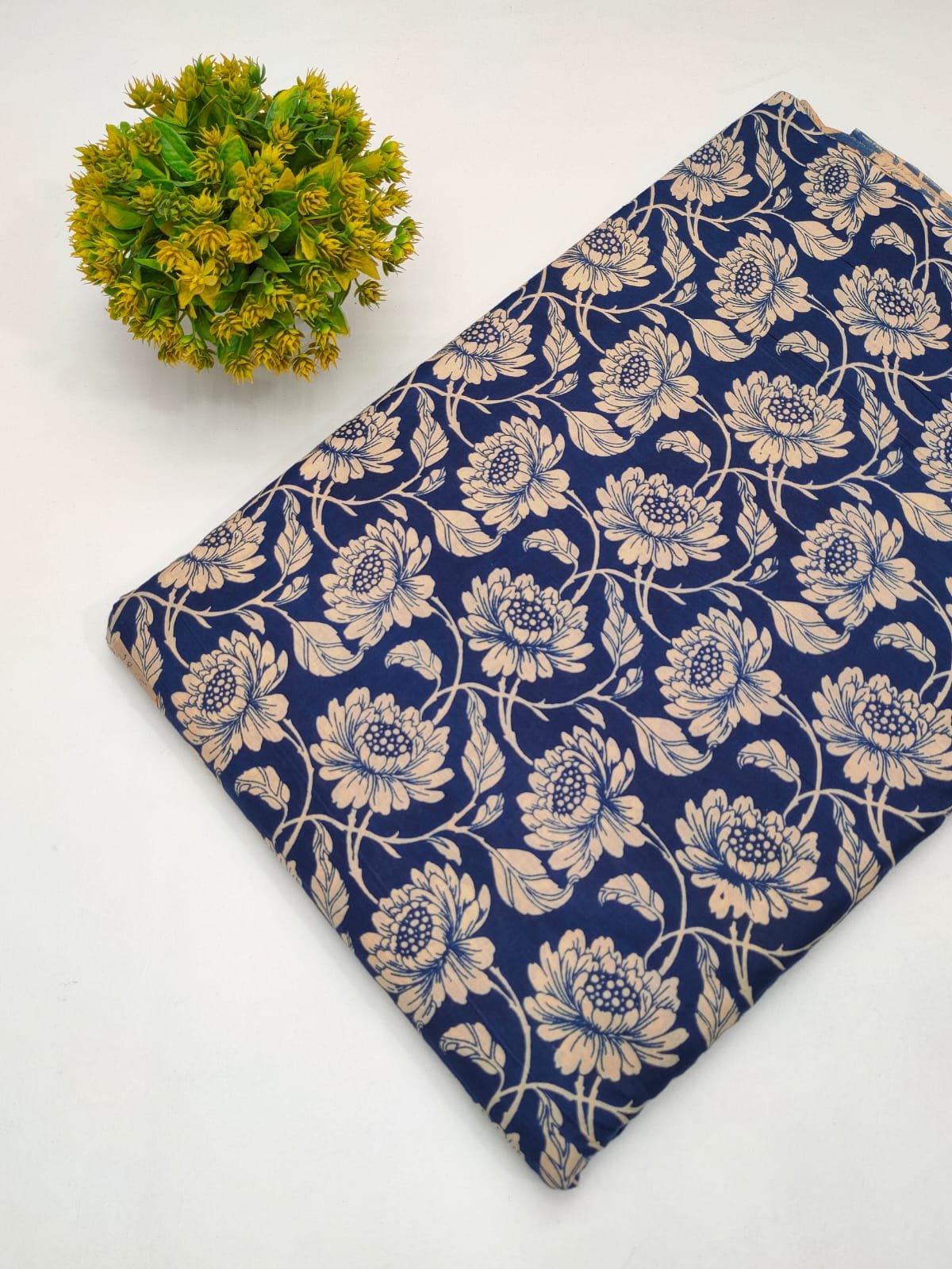 Cotton fabric dress material from sanganeri print with screen printing