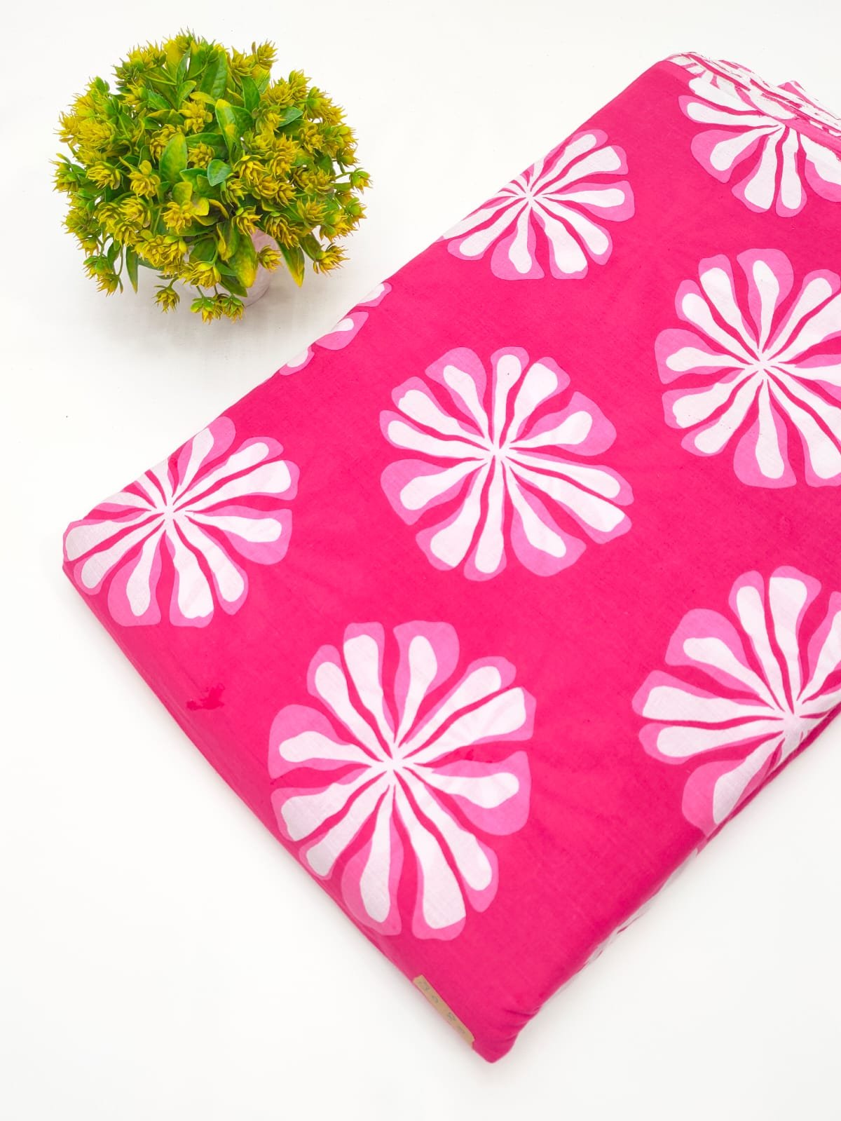 Pink abstract screen print cotton fabric Jaipur