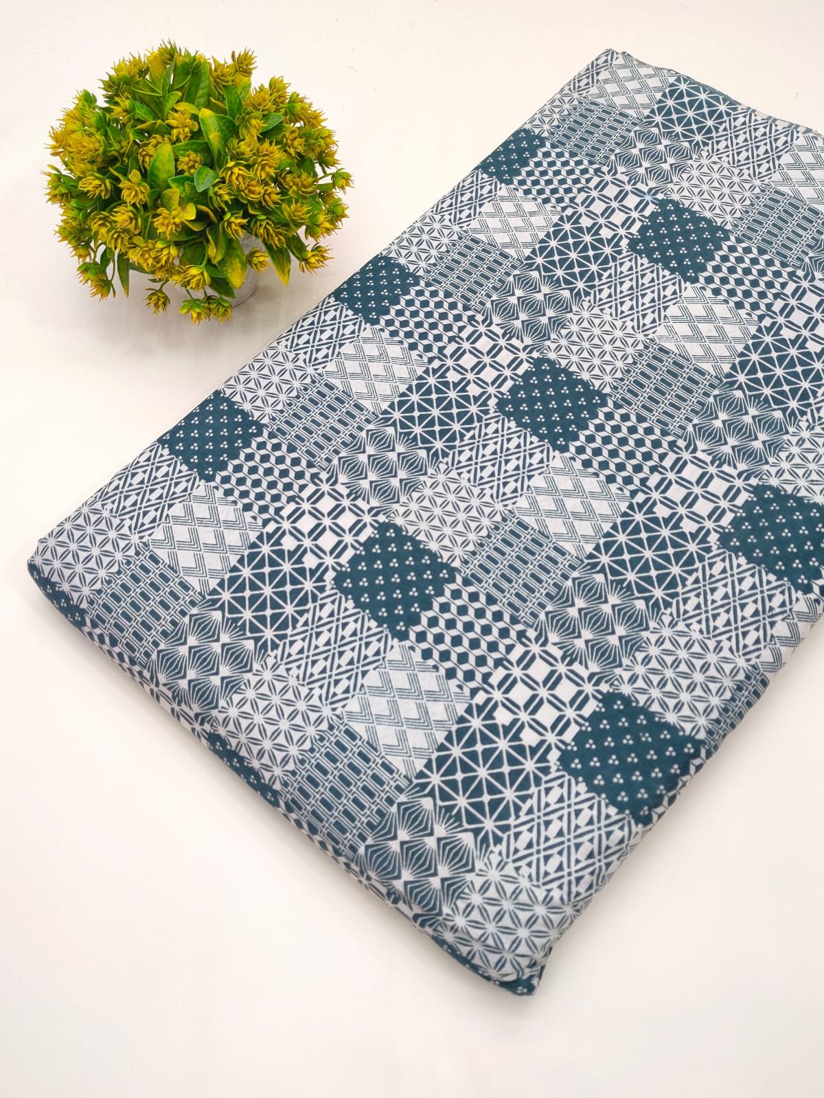 Blue and white geometric print cotton fabric Jaipur