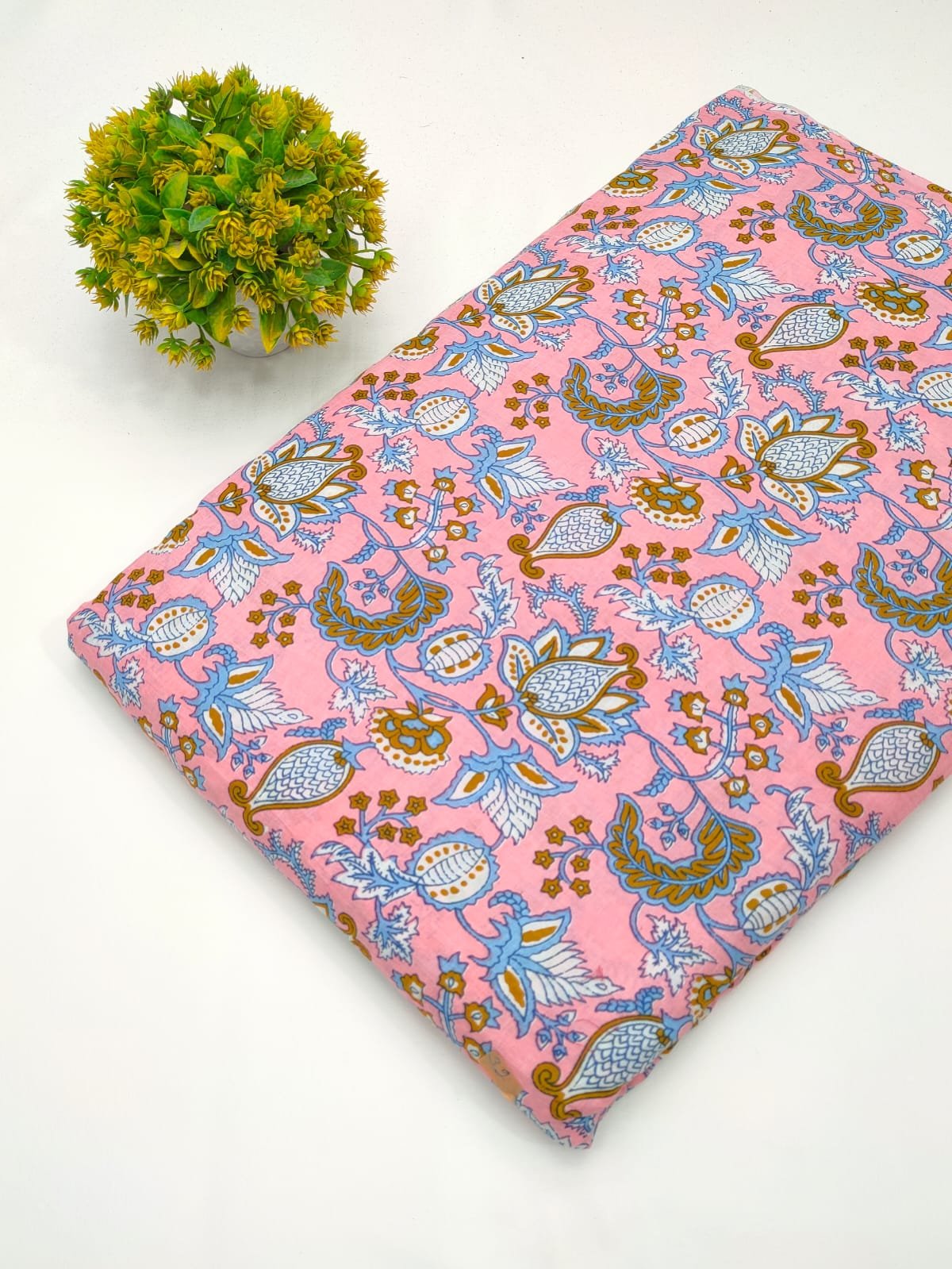 Pink paisley screen print cotton fabric Jaipur