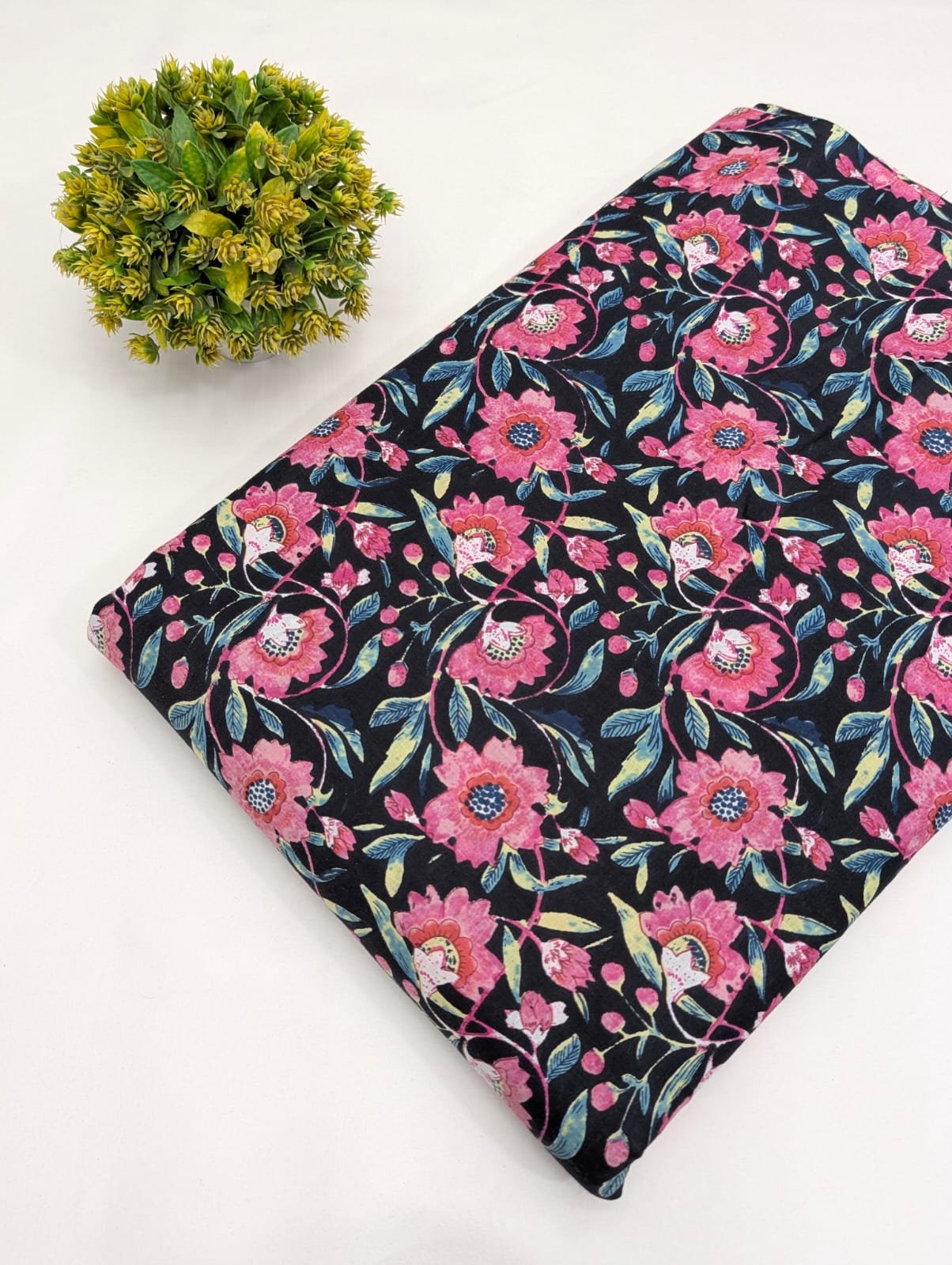 Tulsi Prints Cotton fabric Jaipur Bazar