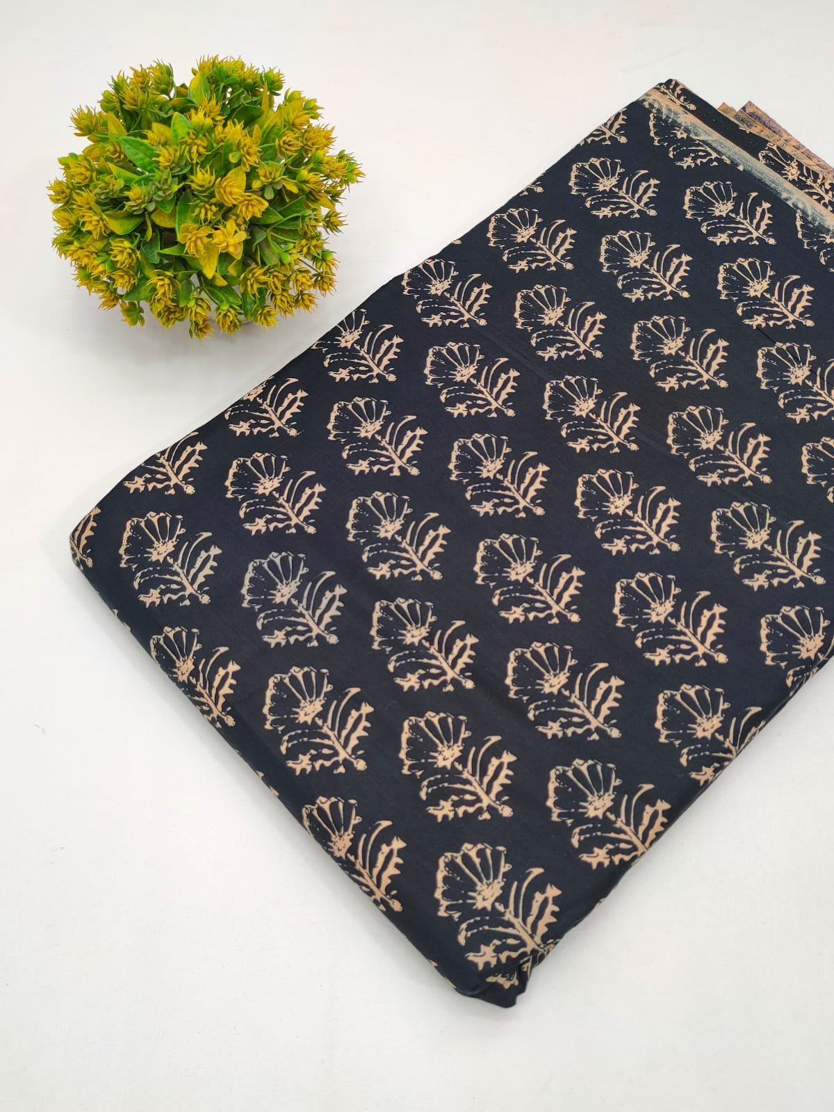 Cotton fabric dress material from sanganeri print with screen printing