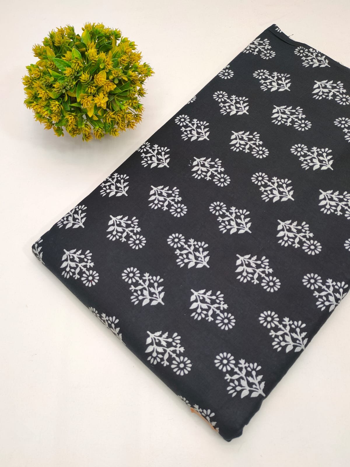 Cotton fabric dress material from sanganeri print with screen printing