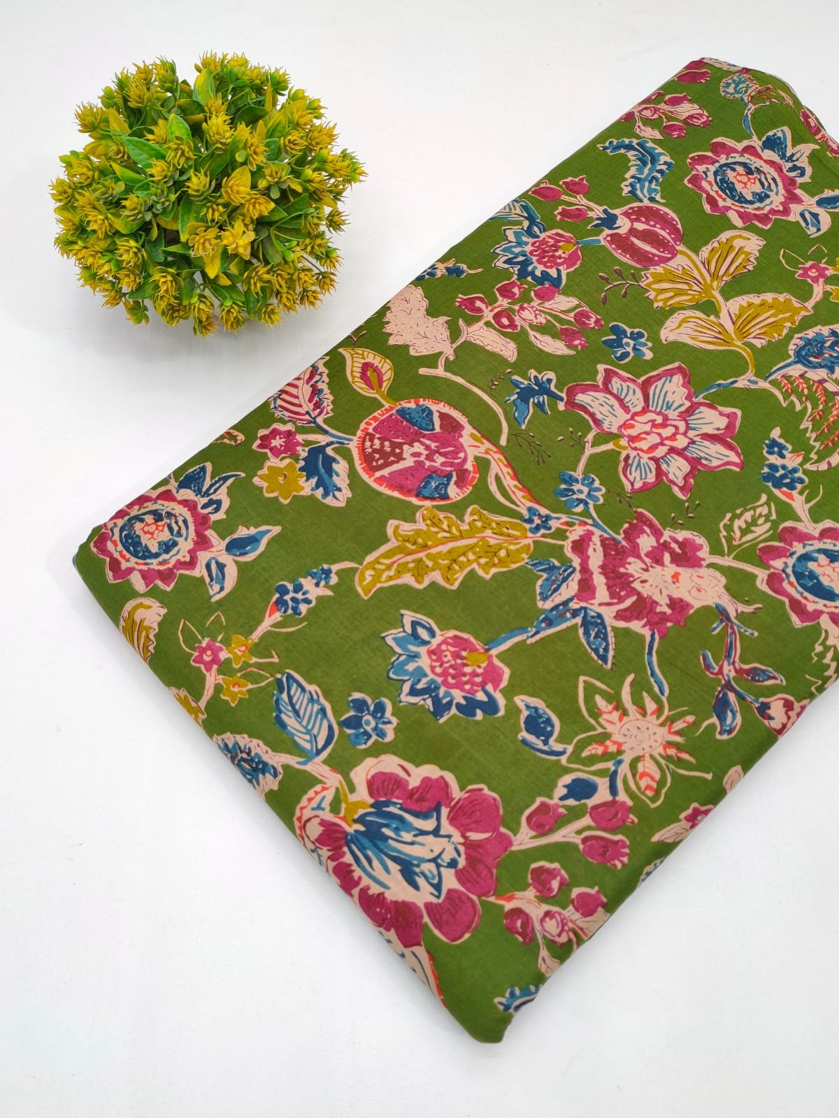 Cotton fabric dress material from sanganeri print with screen printing