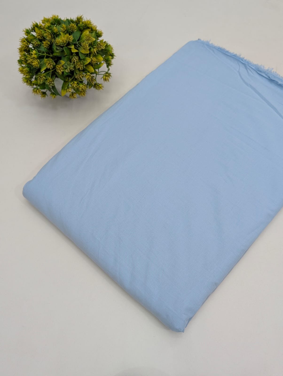 Plain Cotton Cambric 60x60 Fabric