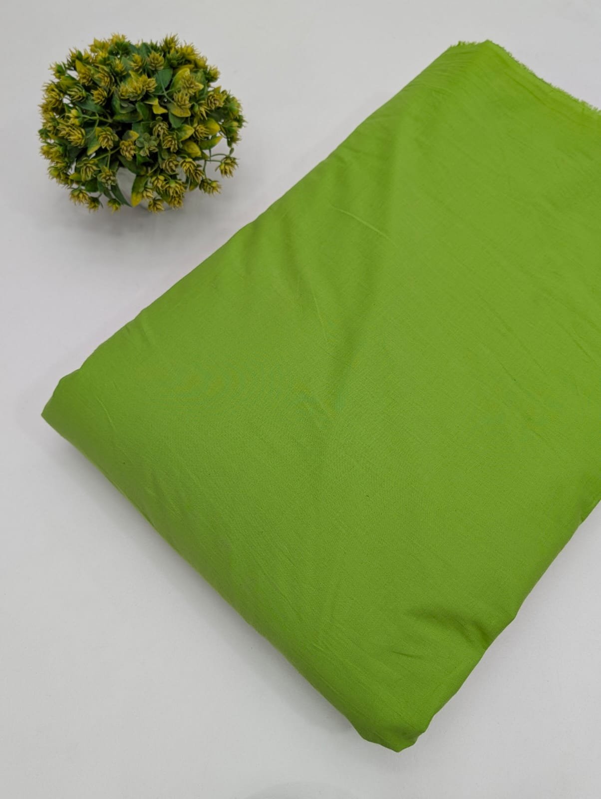 Plain Cotton Cambric 60x60 Fabric