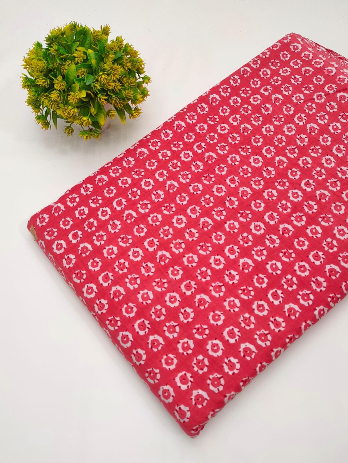 Pink polka dot screen print cotton fabric India