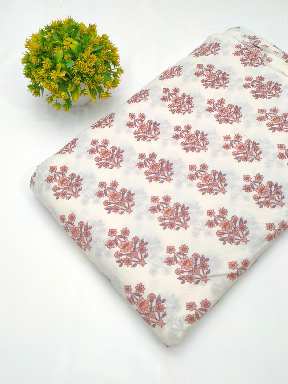 White floral screen printed cotton fabric Jaipur