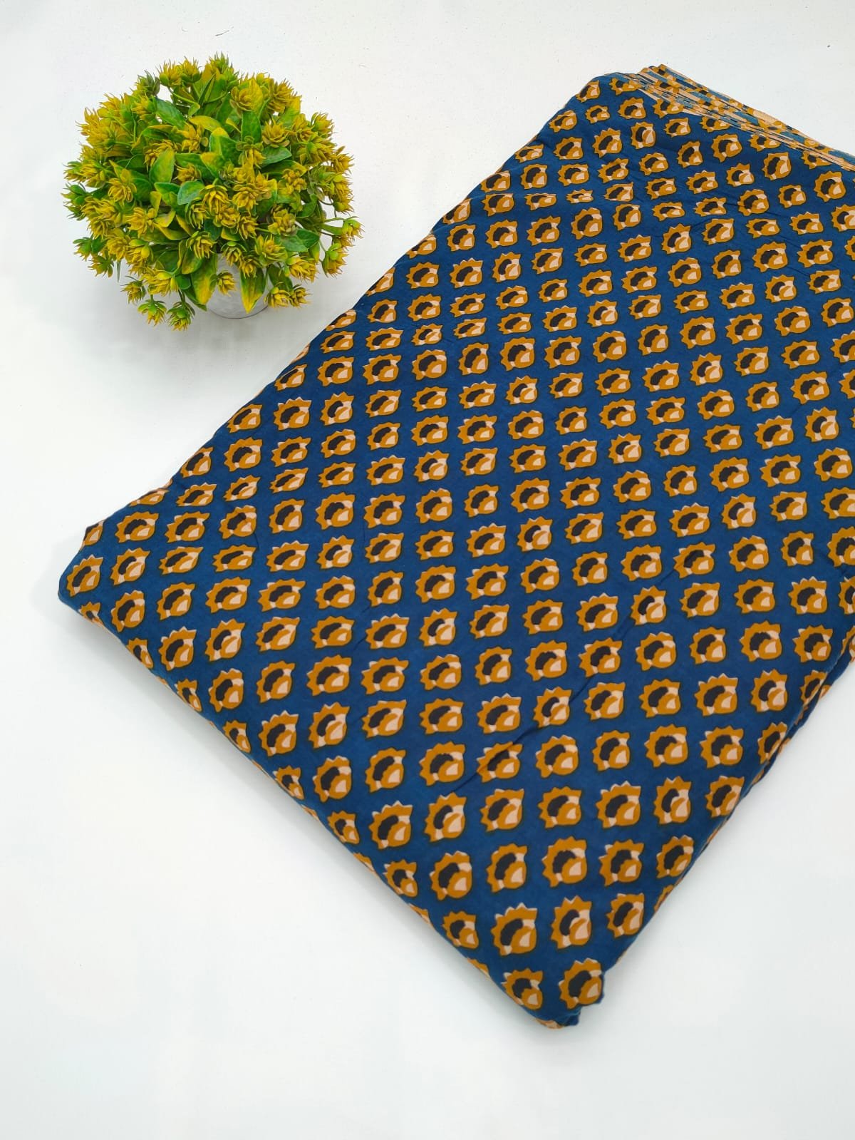 Blue geometric cotton fabric screen print India