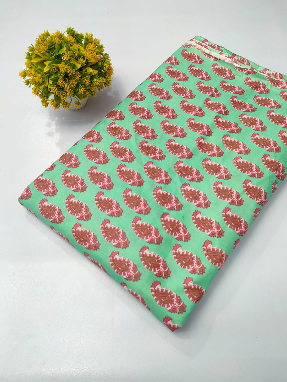 Pure Cotton Fabric Screen Printed