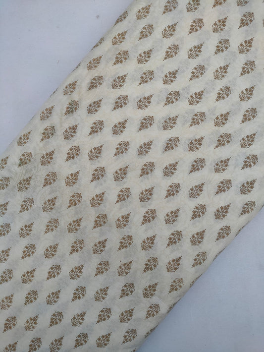Pure Cotton Fabric In Running Length - JBRSH784