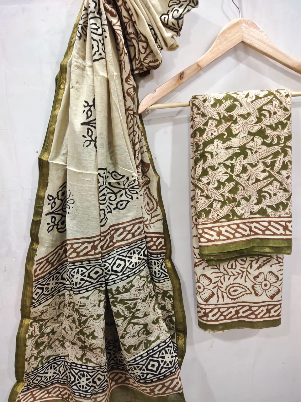 Cotton Hand Block Zari Border Salwar Suit Set With Cotton/Mulmul Dupatta - JBXZBS55