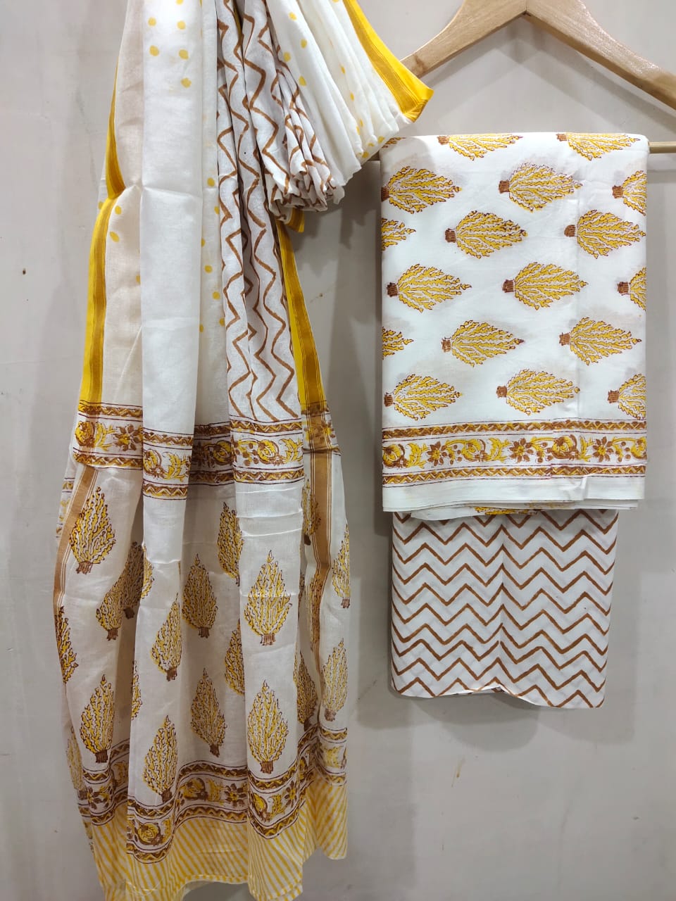 Cotton Hand Block Zari Border Salwar Suit Set With Cotton/Mulmul Dupatta - JBXZBS42