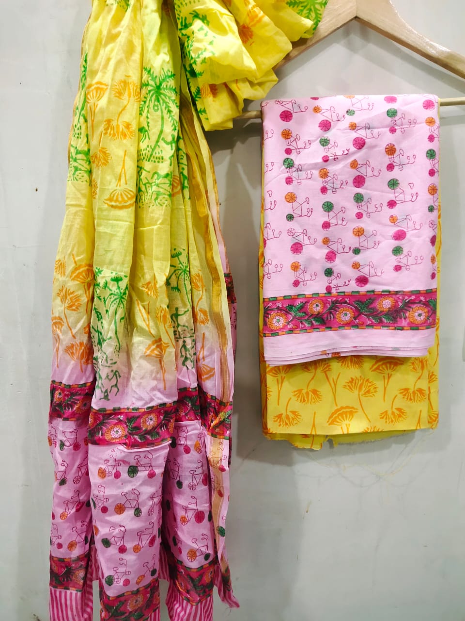 Handblock Printed Cotton Zari Border Salwar Suit Set With Cotton/Mulmul Dupatta - JBXZBS31