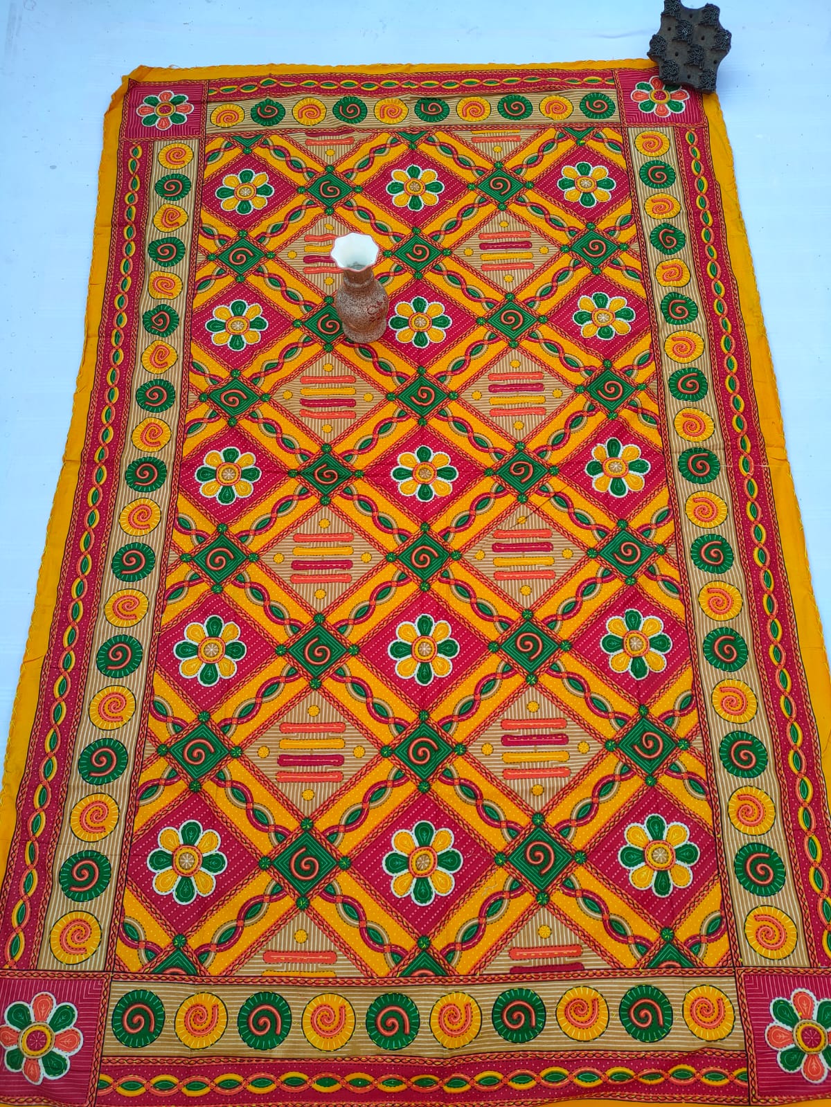Katha Work Sanganeri Single Bedsheet 64"x90" Without Pillow Covers - JBNBSWP56