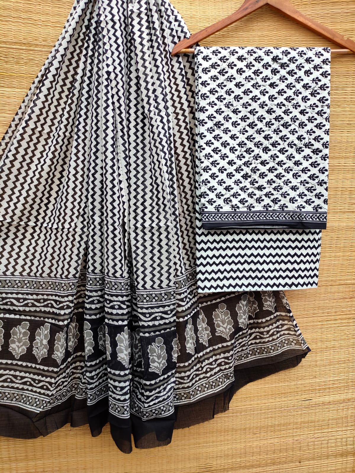 Hand Block Cotton Unstitched Salwar Suit With Cotton/Mulmul Dupatta - JBCM807